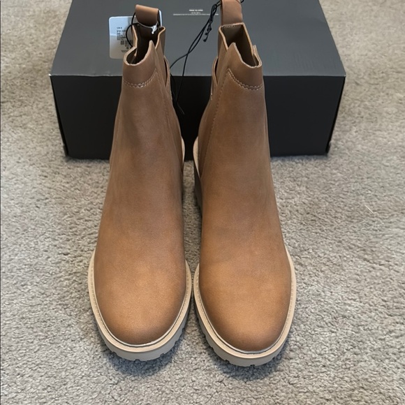New a.n.a Tan Ankle Boots - Picture 1 of 9